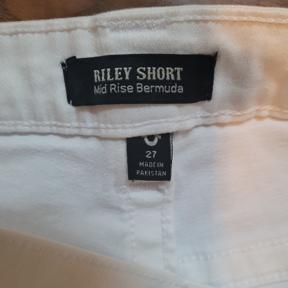 True Religion Riley Shorts - Picture 9 of 13